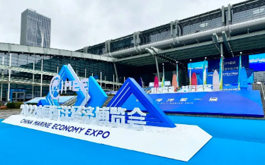 中國(guó)船舶精彩亮相